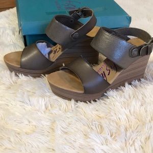 Never worn Blowfish wedges